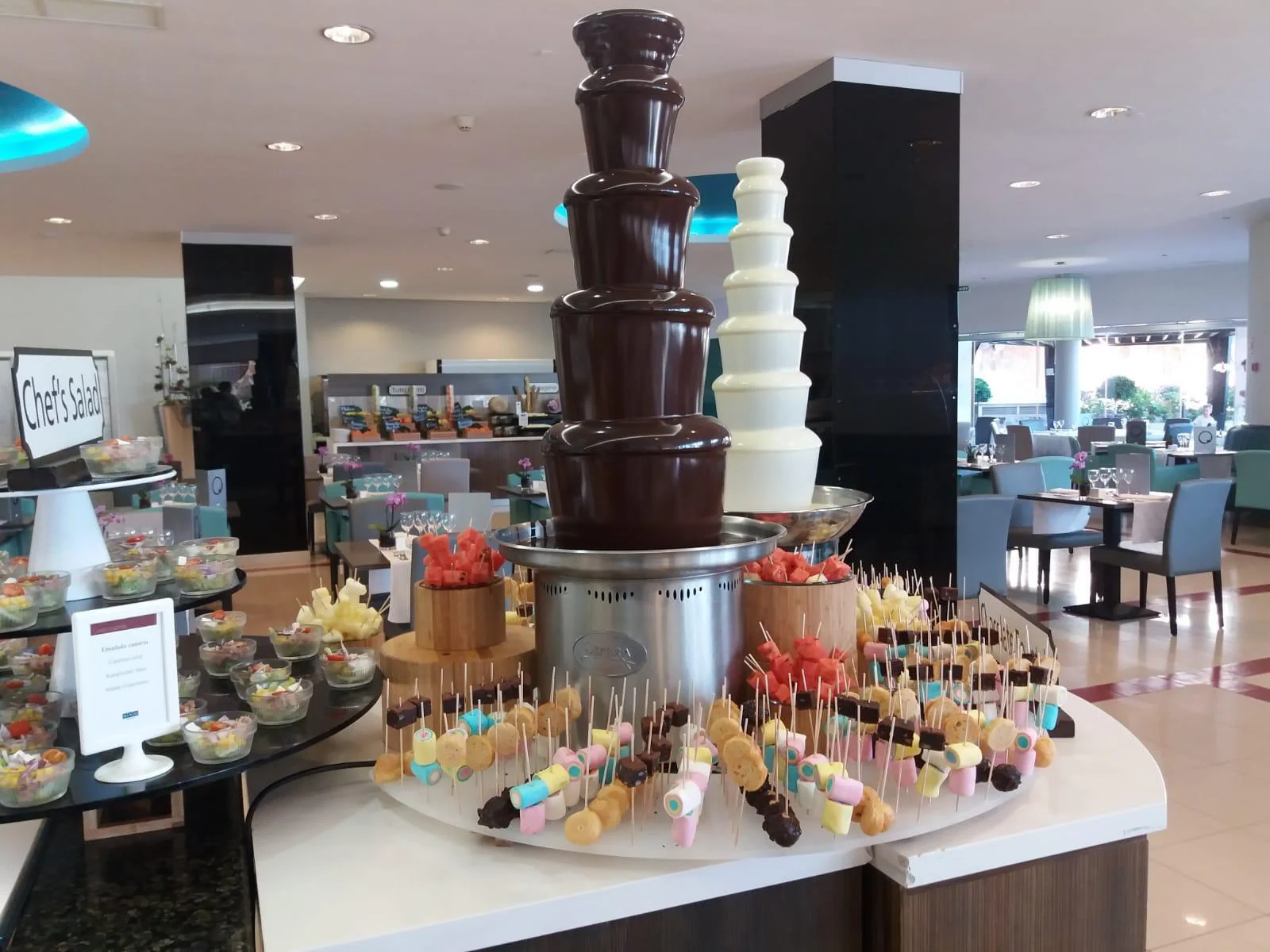 Dessert station